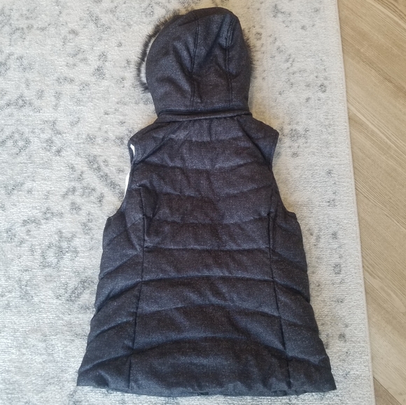 Fuda Gray NWT Vest with Removable Hood Size Large - Picture 7 of 10